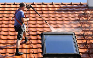 roof cleaning Maidenhall, Suffolk